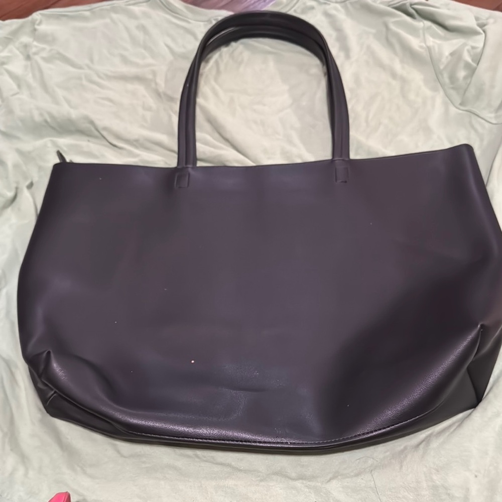 Elegant Black Tote Bag